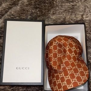 Gucci rust and silver hat